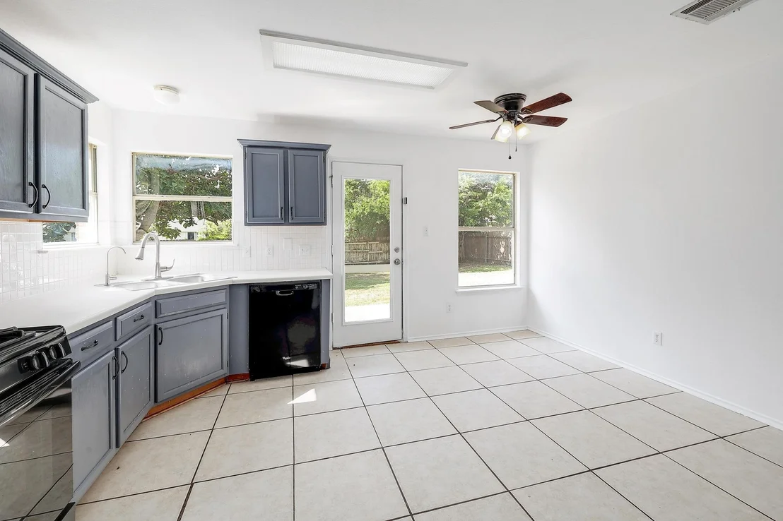 Photo of 1505 Thibodeaux DR