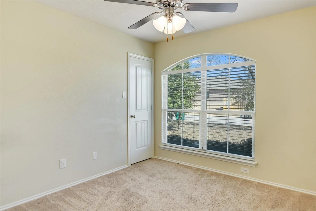 Photo of 4805 Rosaline DR