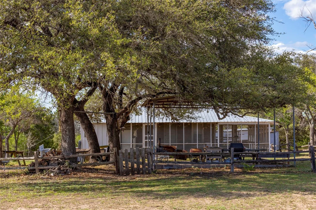 Photo of 9939 County Road 404