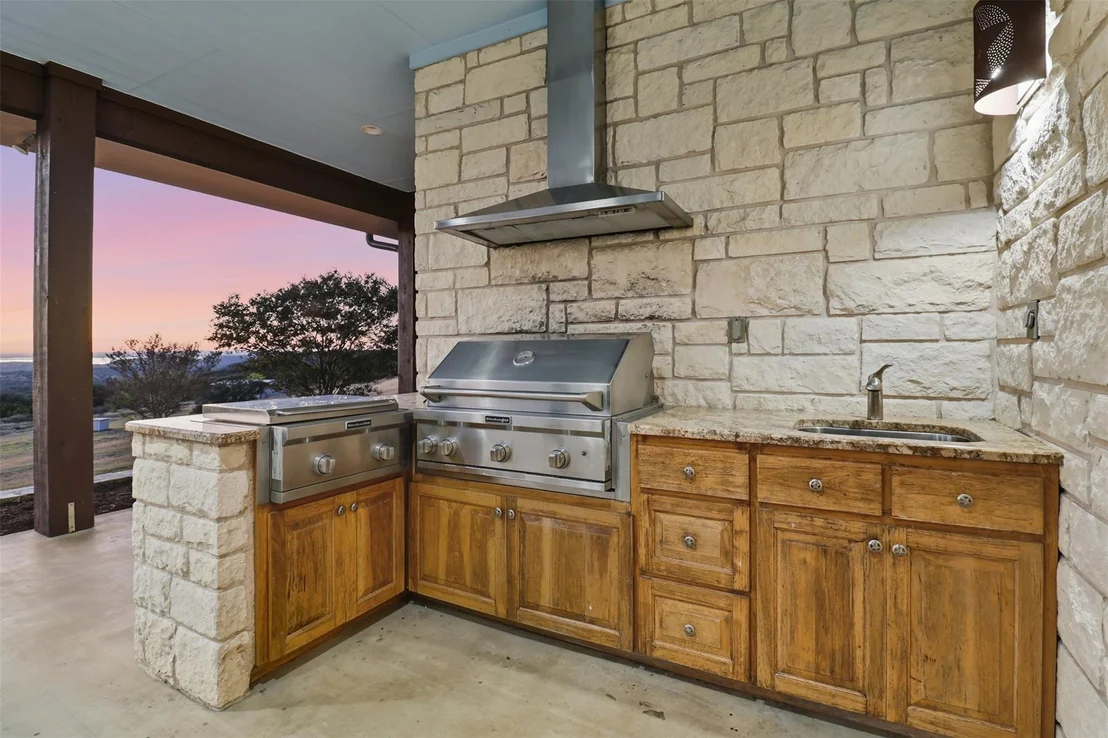 Photo of 450 Threadgill Ranch RD