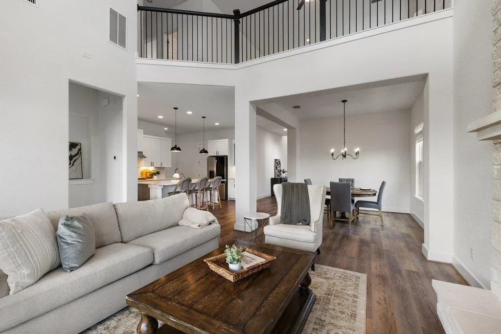 Photo of 305 Avena TRL