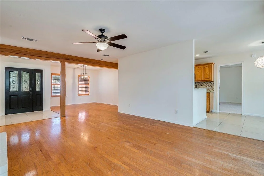 Photo of 107 Windmill CV