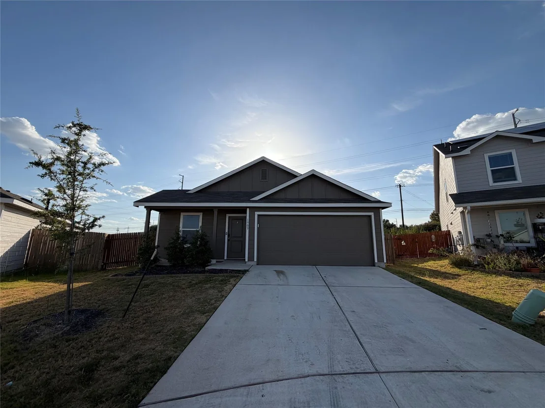 Photo of 1905 Willkomen WAY