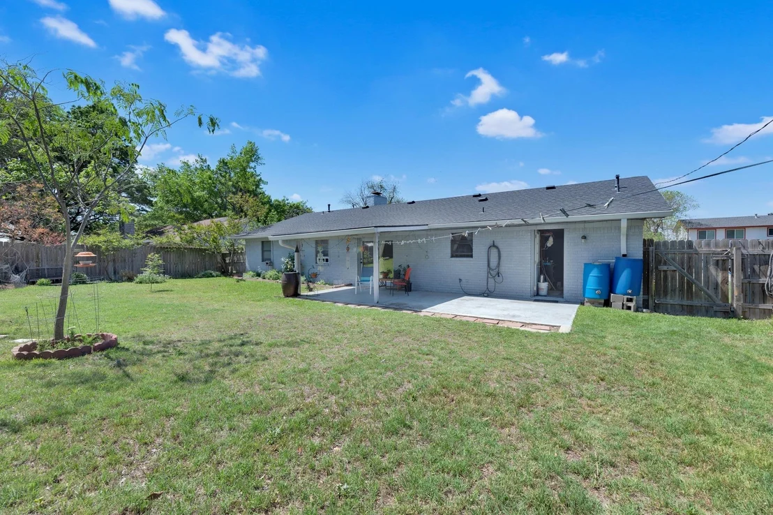 Photo of 2600 Donna DR
