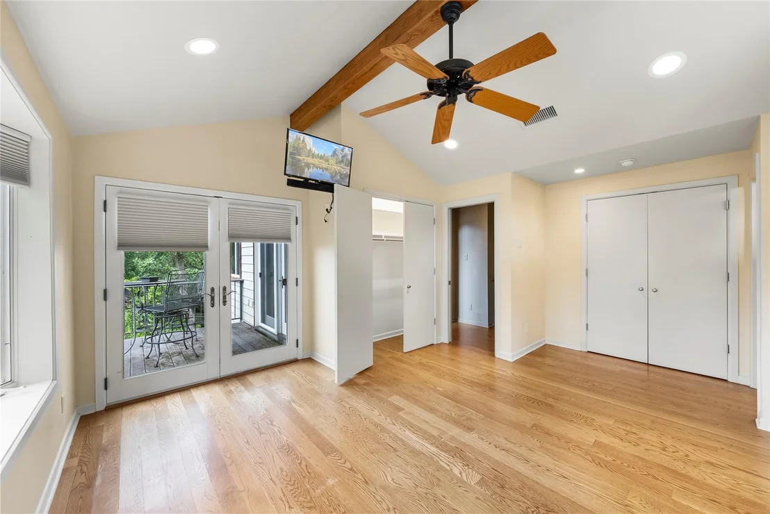 Photo of 2300 Toro Canyon RD