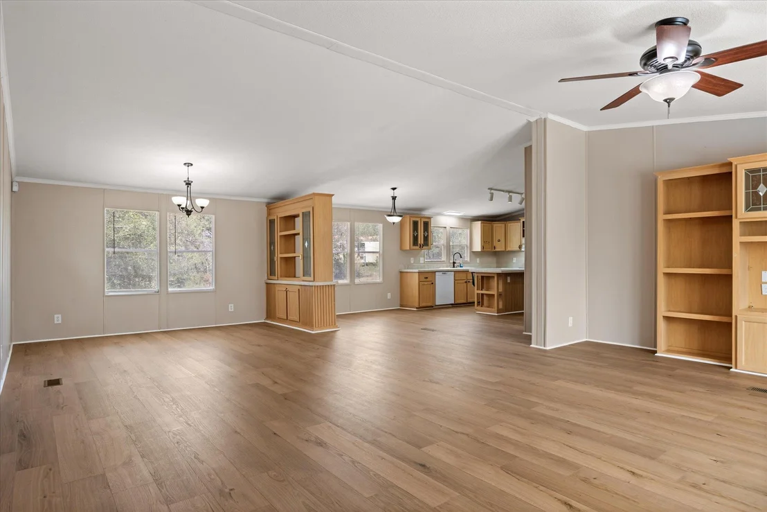 Photo of 411 Texas Oak DR