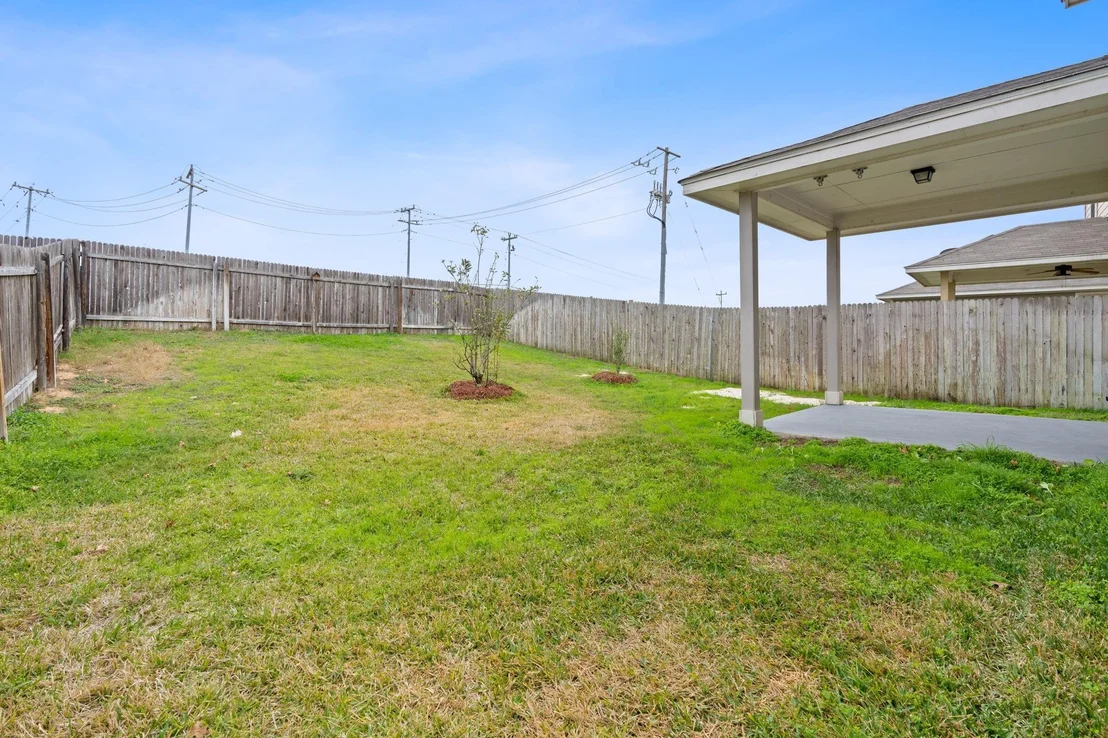 Photo of 584 Twisted Oaks LN