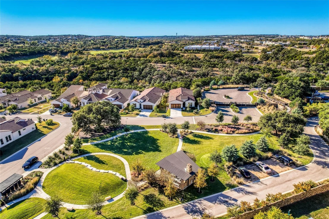 Photo of 4300 Flameleaf Sumac DR