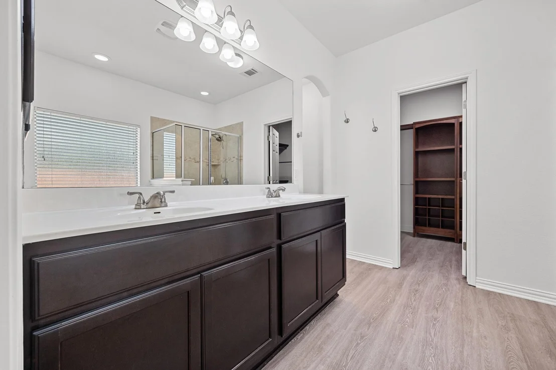 Photo of 2572 Santa Barbara LOOP