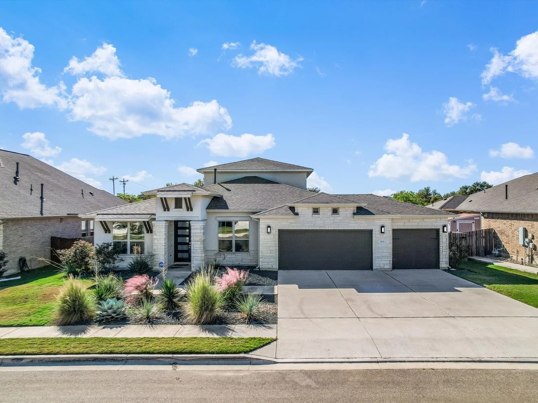 Photo of 103 Split Oak DR