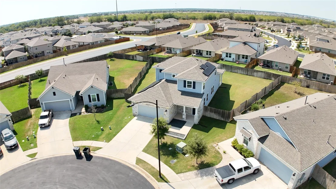 Photo of 410 Watercourse WAY
