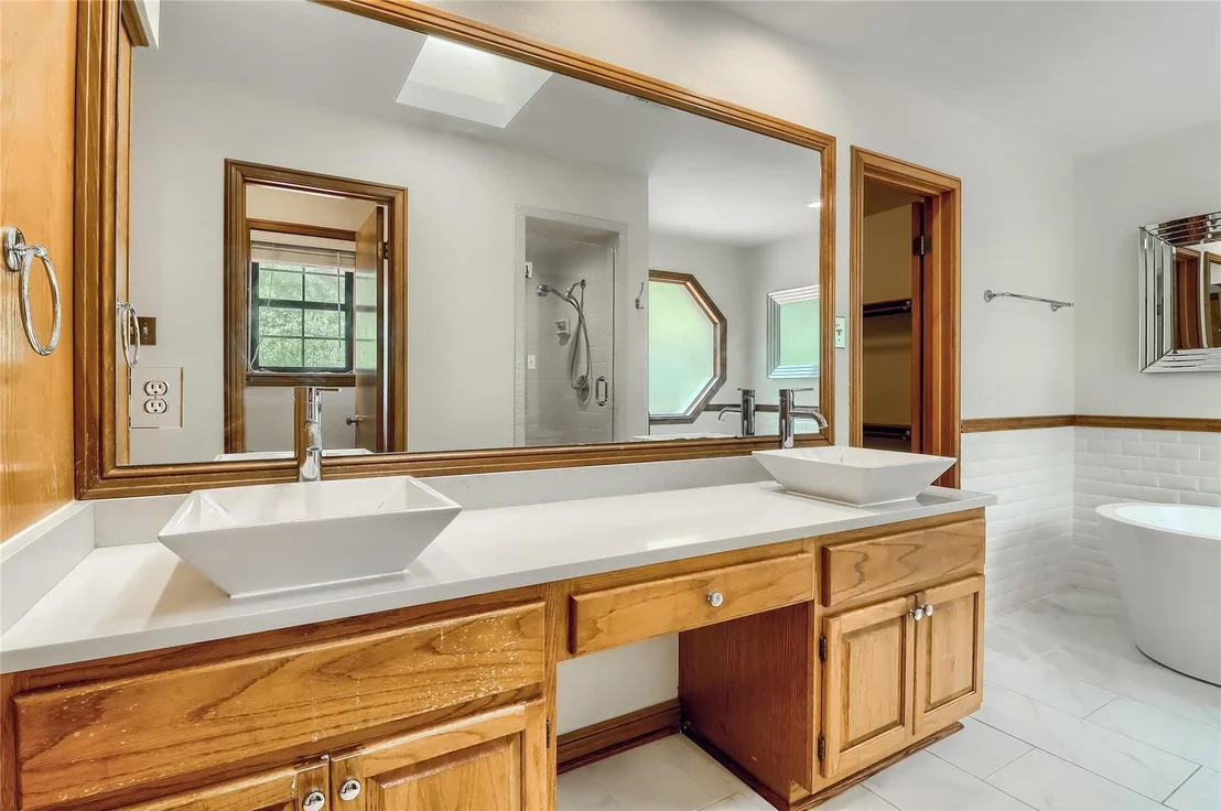 Photo of 213 Hurst Creek RD