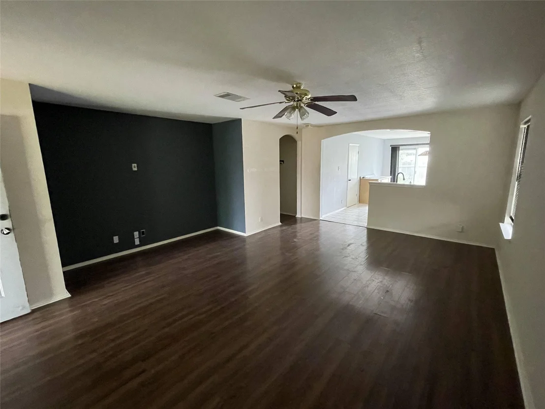 Photo of 110 Brentwood DR
