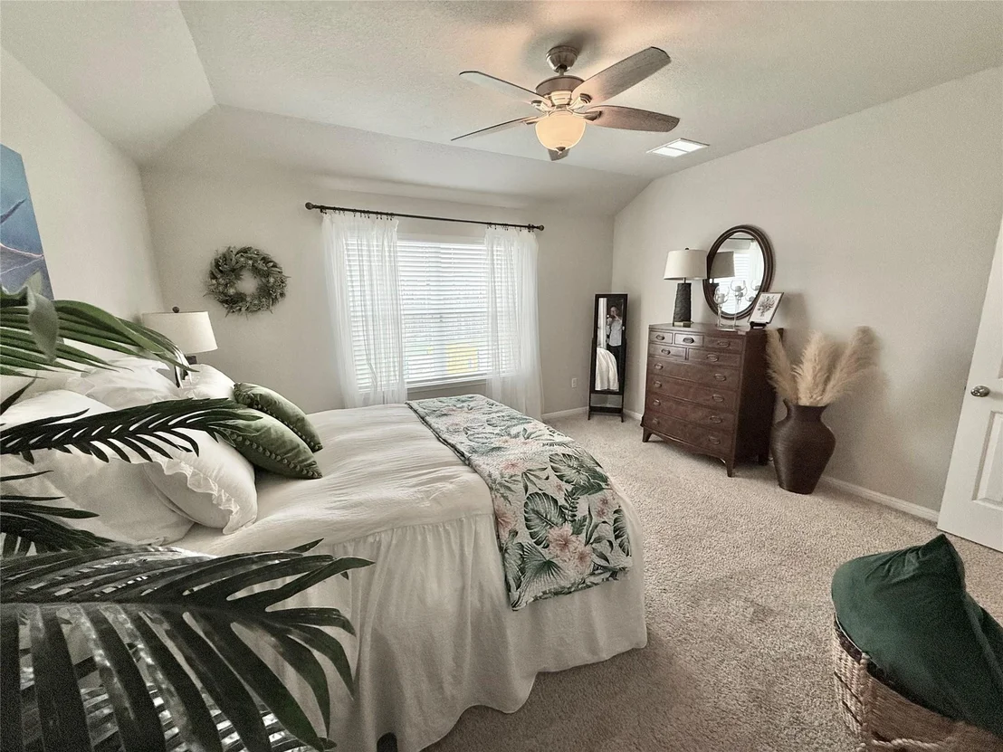 Photo of 392 Blue Sage DR