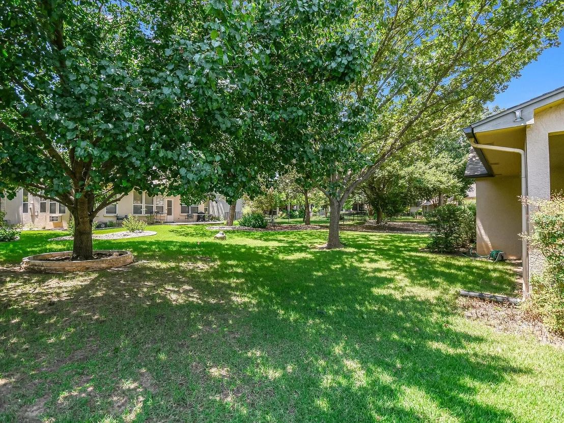 Photo of 121 Warbler WAY