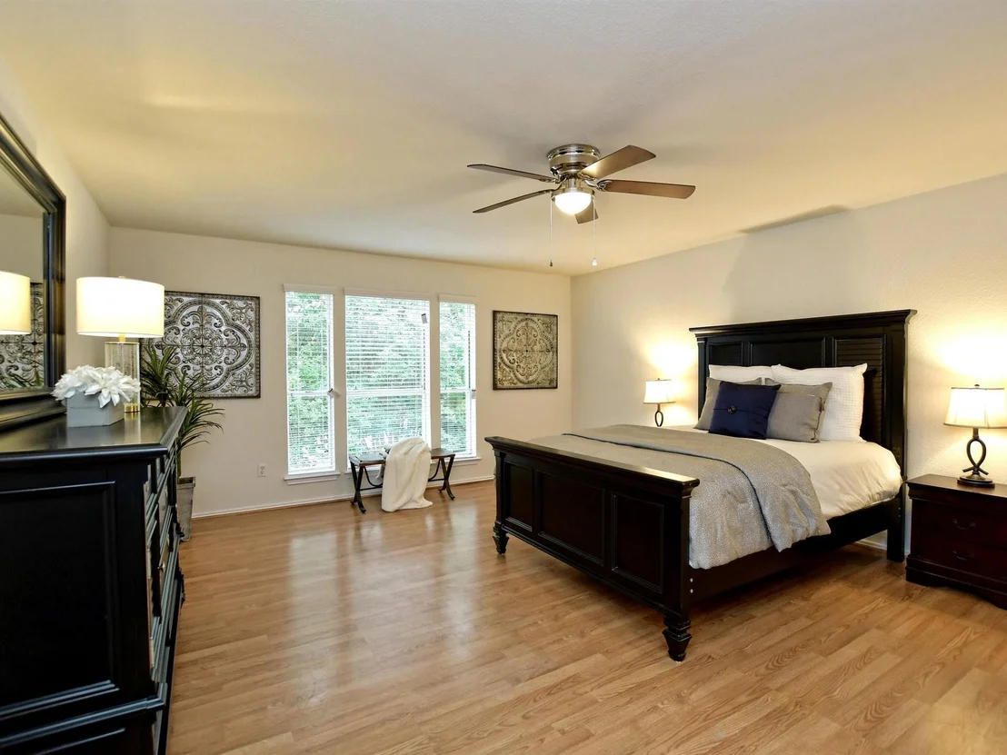 Photo of 12316 Uttimer LN