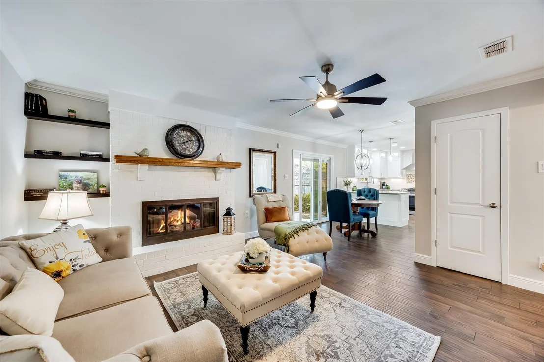 Photo of 10103 Oak Hollow CIR