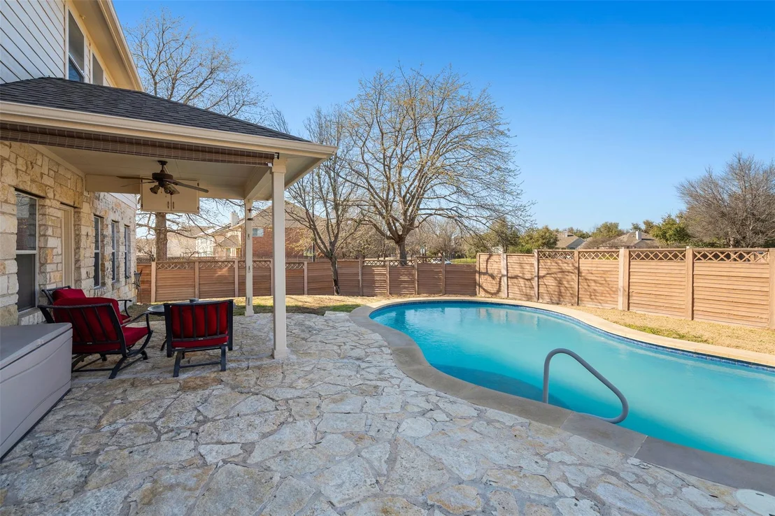 Photo of 4121 Meadow Bluff WAY