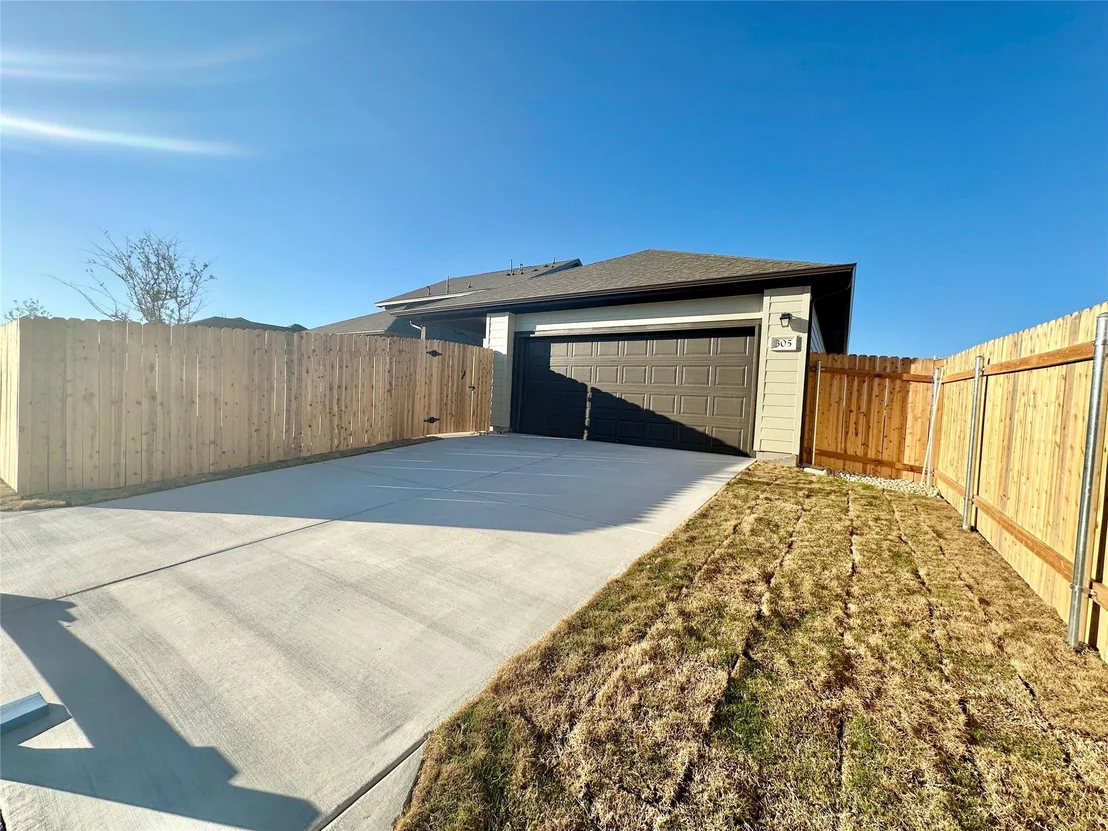 Photo of 6261 Marsh LN