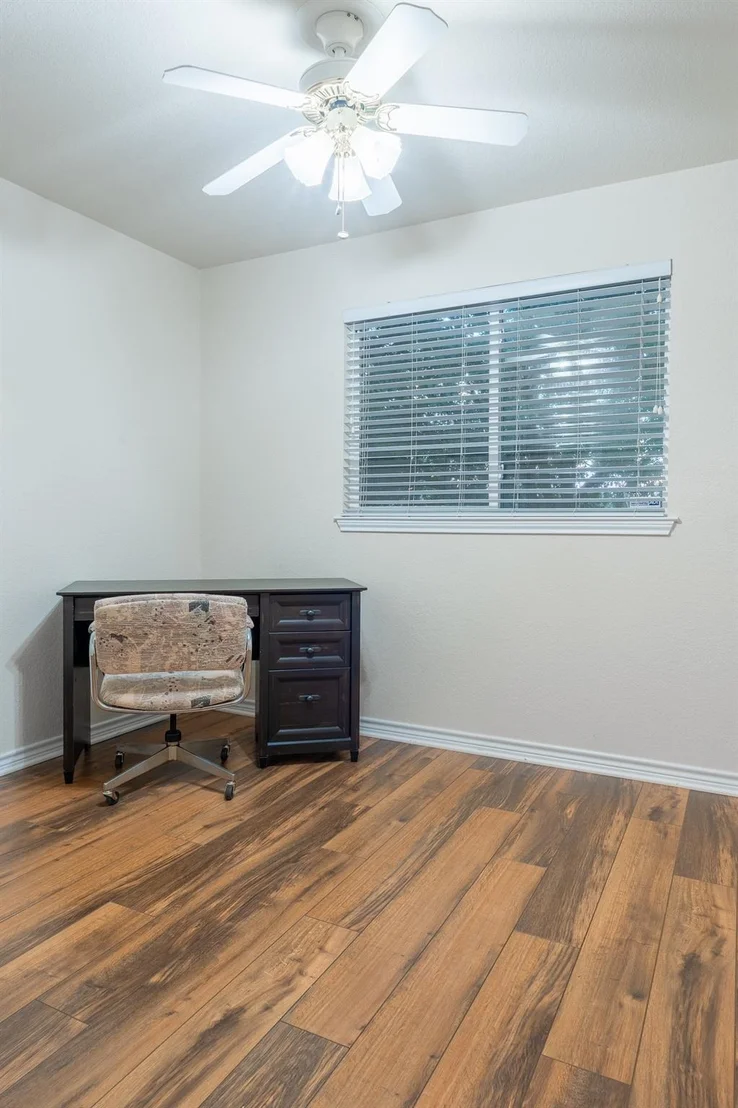 Photo of 5308 Southern Crossing DR