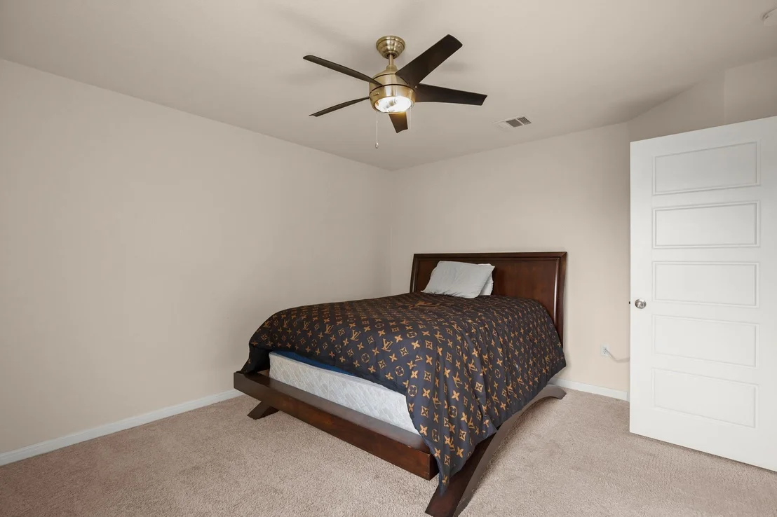 Photo of 111 Bobolink CV