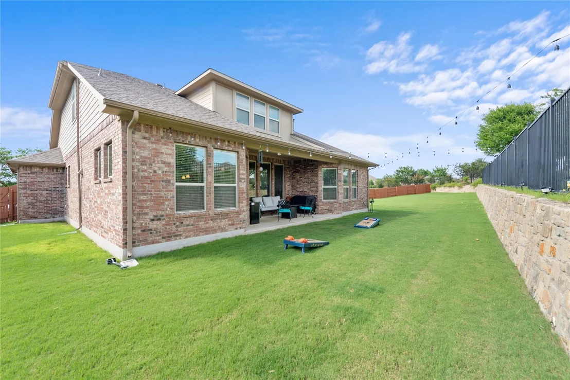 Photo of 953 Vista Gardens DR