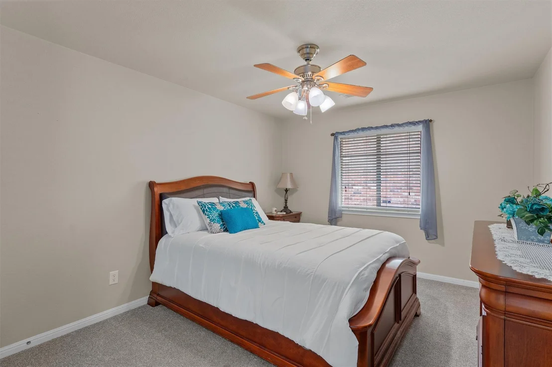 Photo of 9437 Caves Valley DR