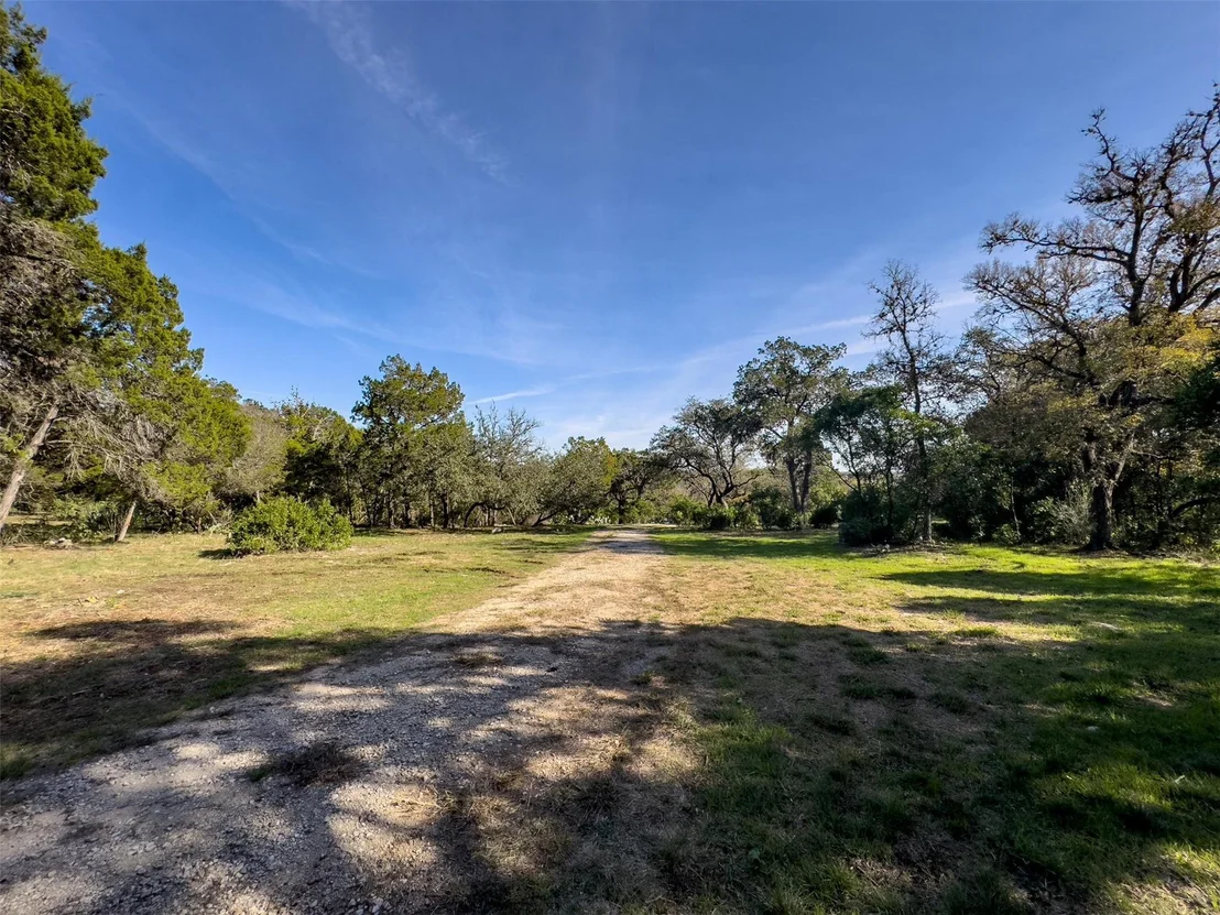 Photo of 476 Lakeview BLVD