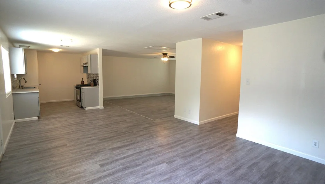 Photo of 1610 Parkside CIR