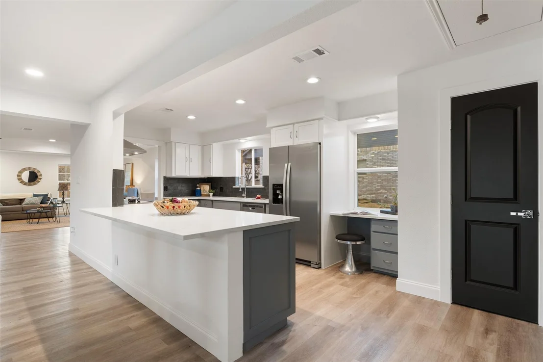 Photo of 613 Highland DR