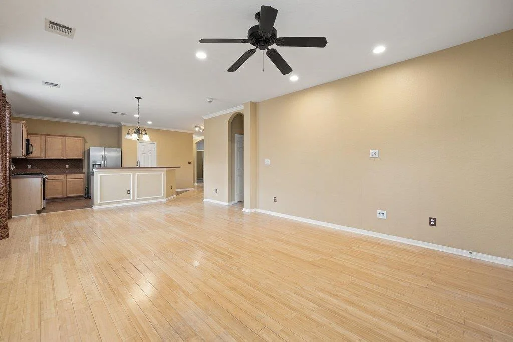 Photo of 347 Spring DR