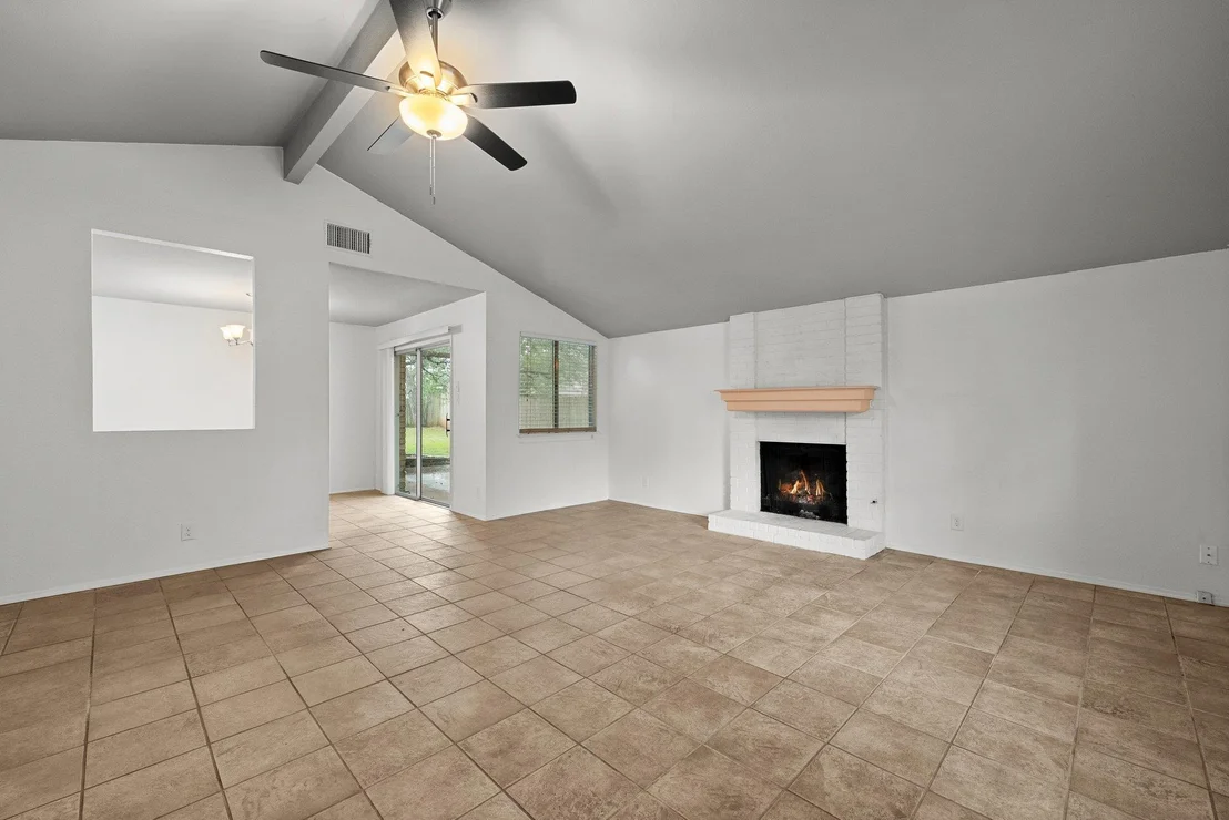 Photo of 4303 Tamarack TRL