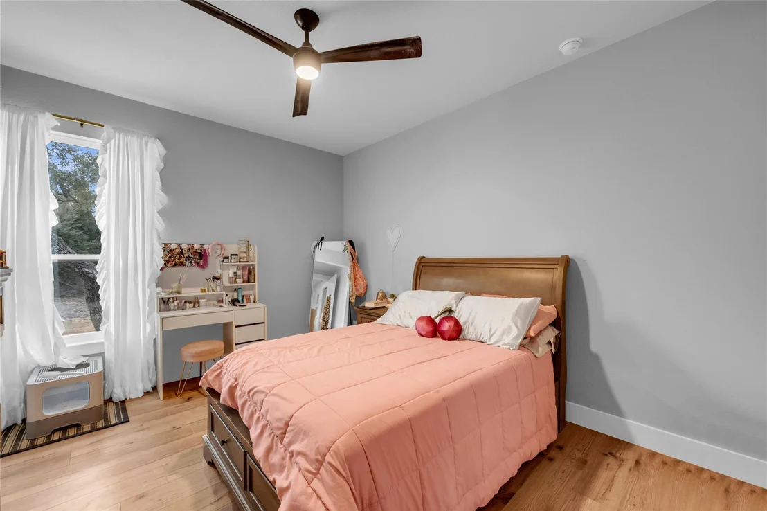 Photo of 123 Wandering Oak CIR
