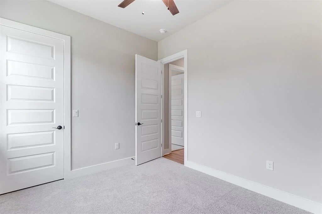 Photo of 1259 Pecan Valley DR