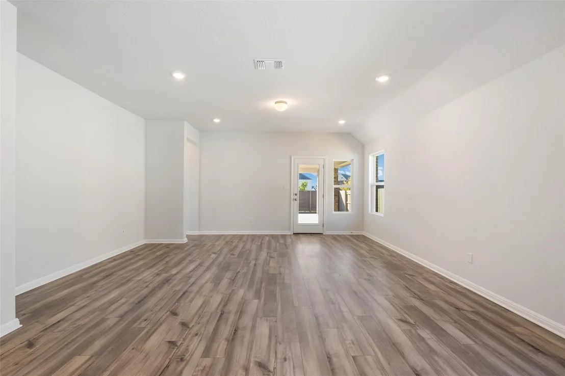 Photo of 536 Redding WAY