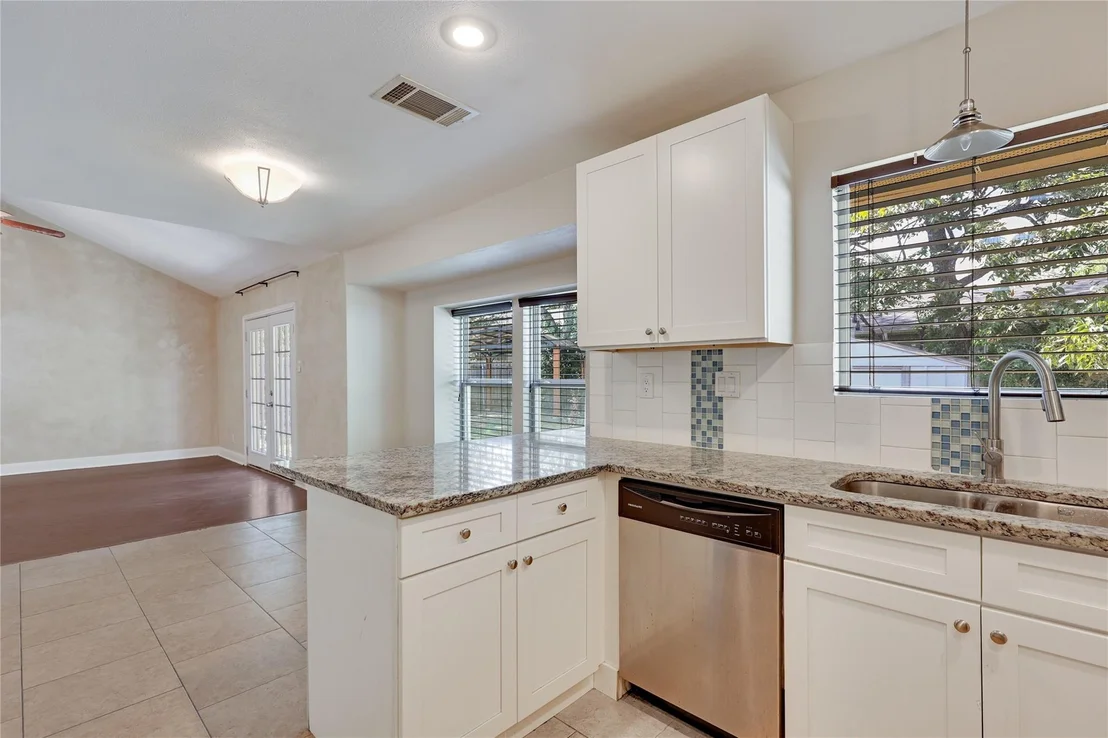 Photo of 6232 Hillston DR