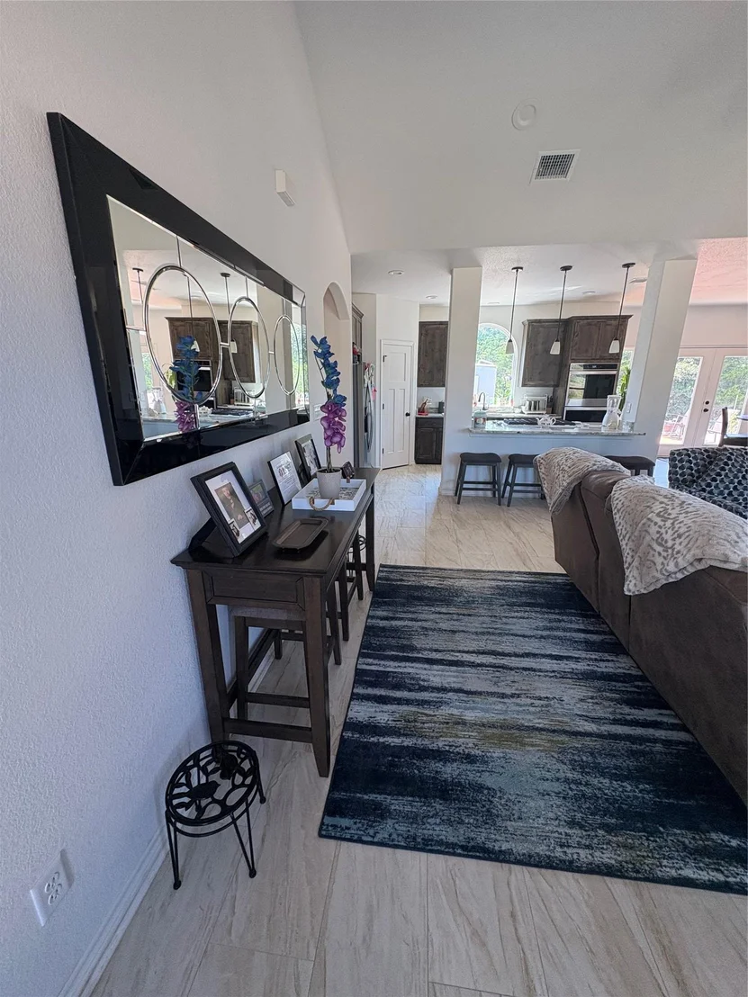 Photo of 668 Fairview DR