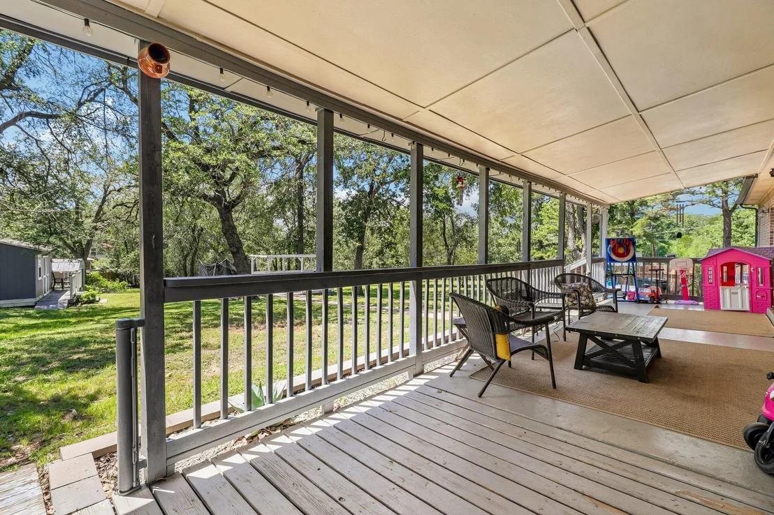 Photo of 241 Laura LN