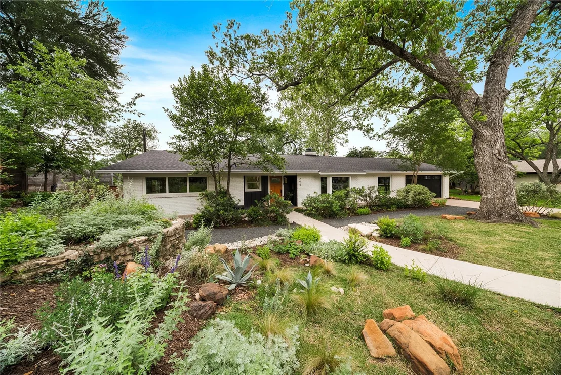 Photo of 2619 Pembrook TRL