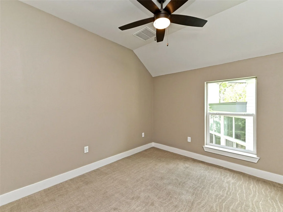 Photo of Unit B at 1202 Cometa ST