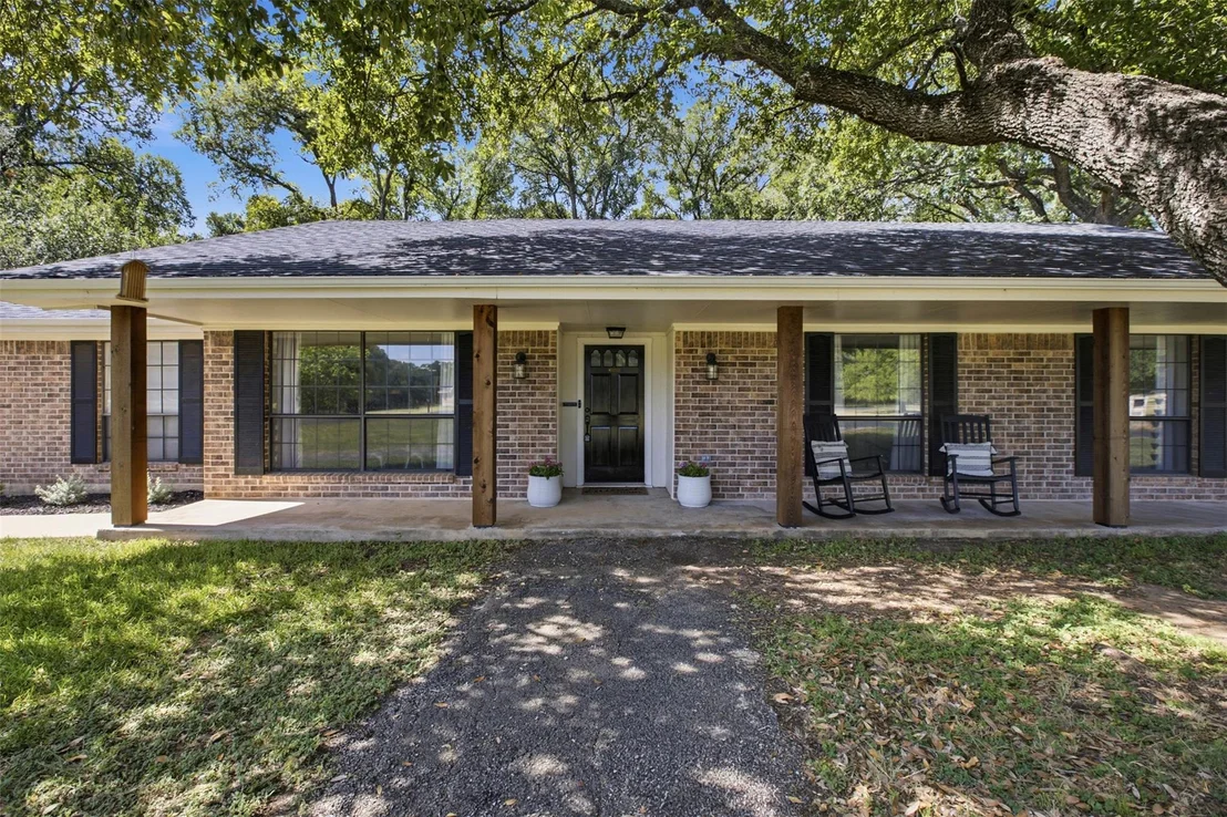 Photo of 4102 Sequoia TRL W