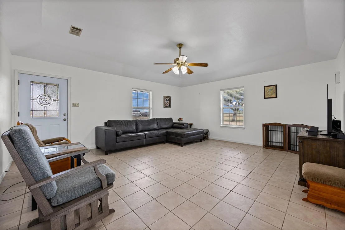 Photo of 403 County View RD