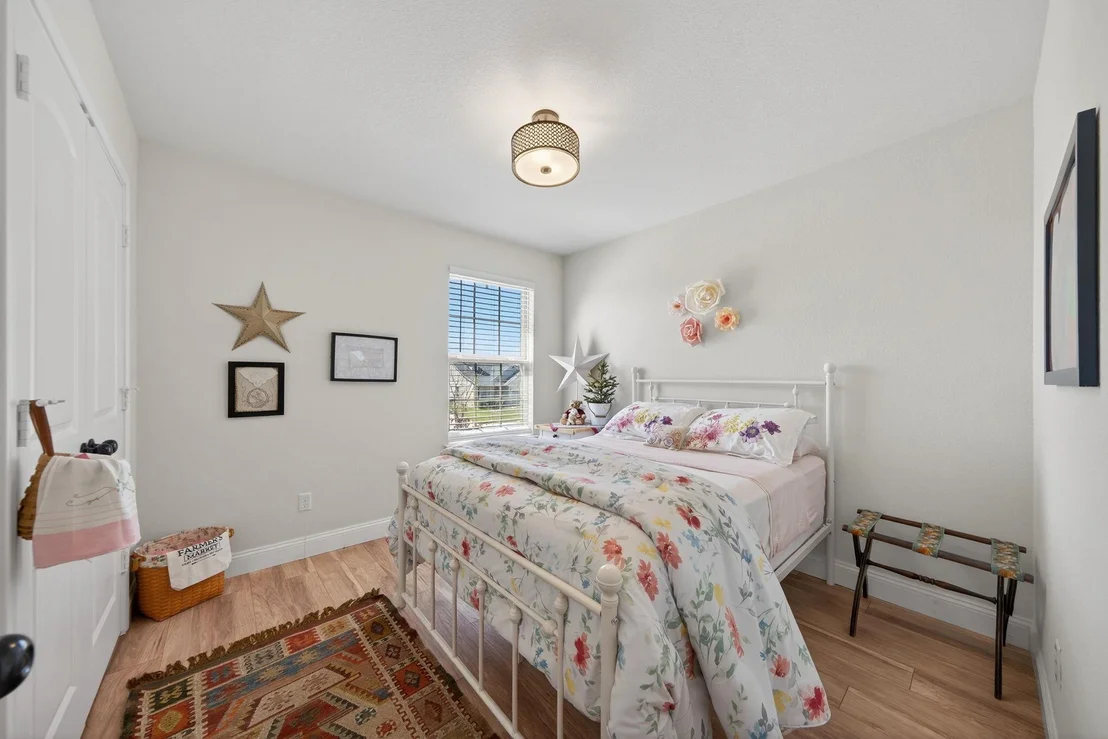 Photo of 613 Whitman Ave