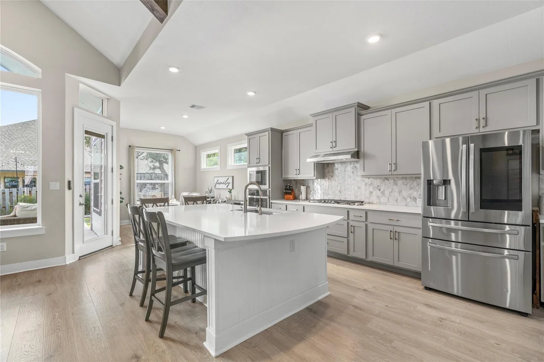 Photo of 533 Mallow RD