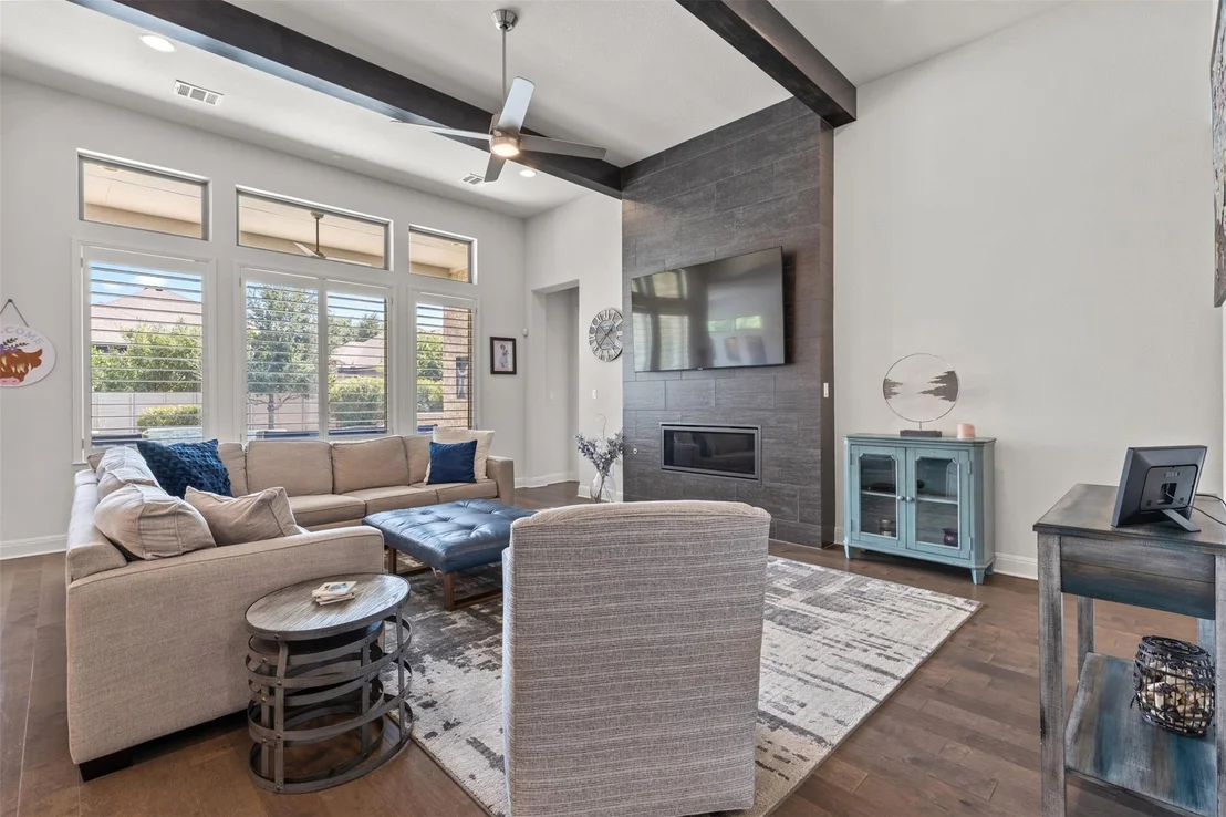 Photo of 839 Sunset Vista DR
