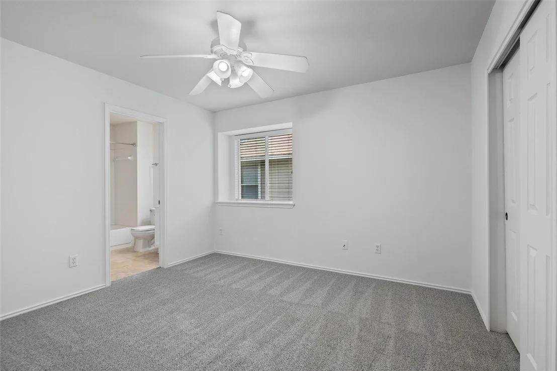 Photo of 1102 Peyton PL