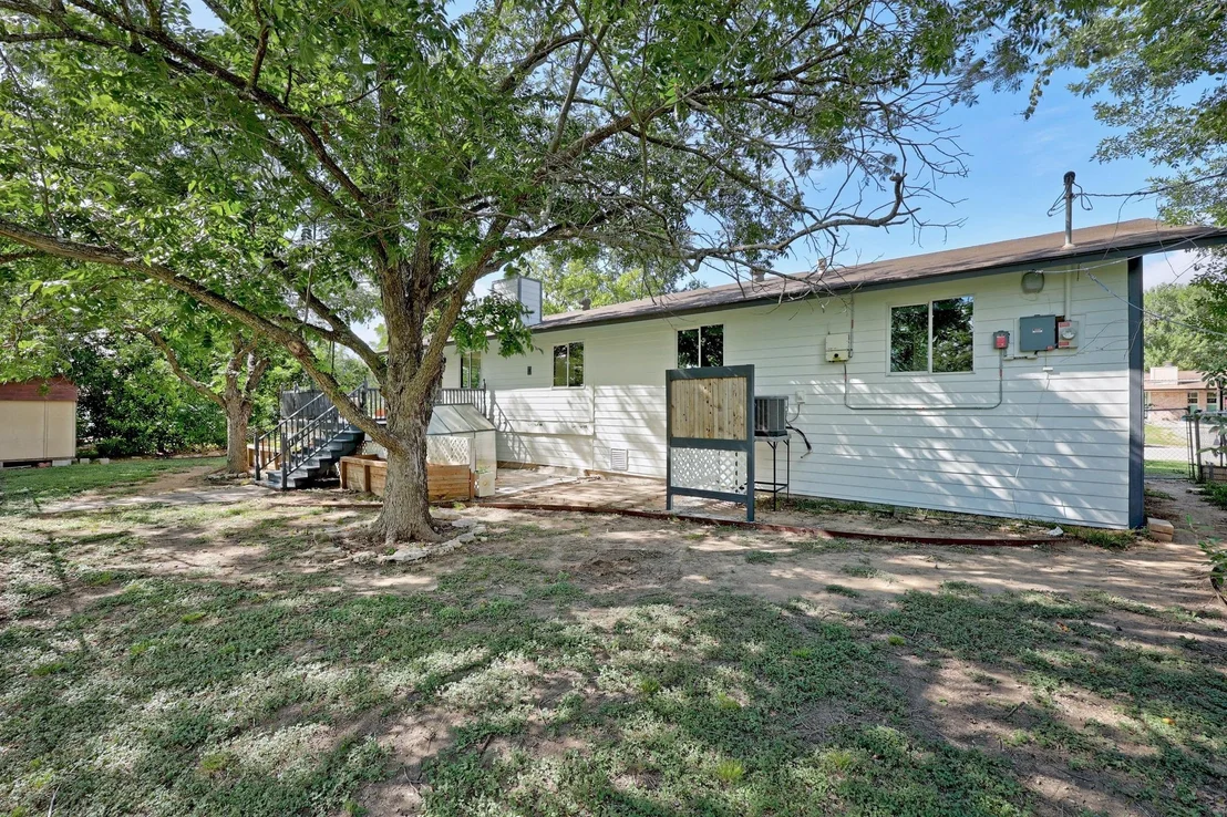 Photo of 10608 Ponder LN