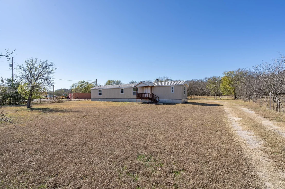 Photo of 138 River RD