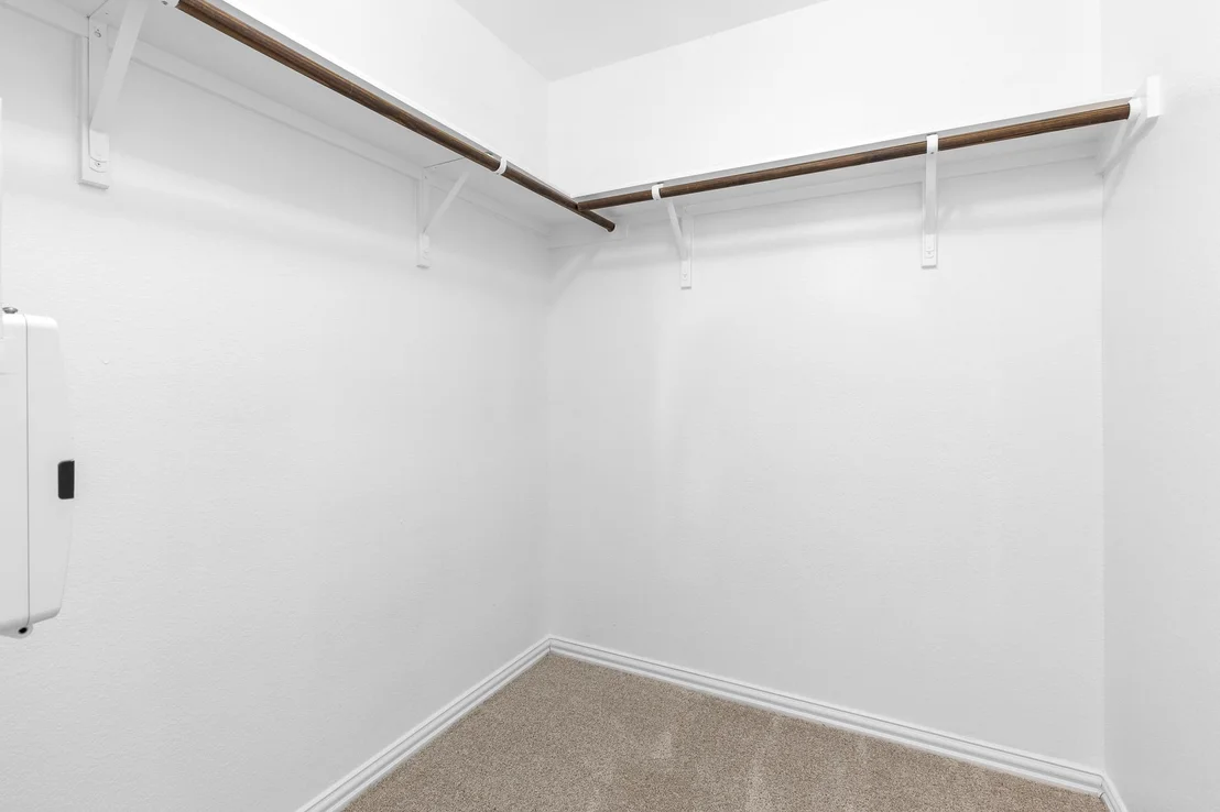 Photo of 5621 Little Theater BND
