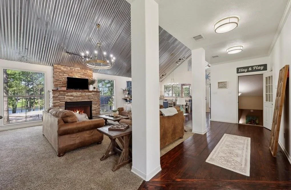 Photo of 243 Riverbirch